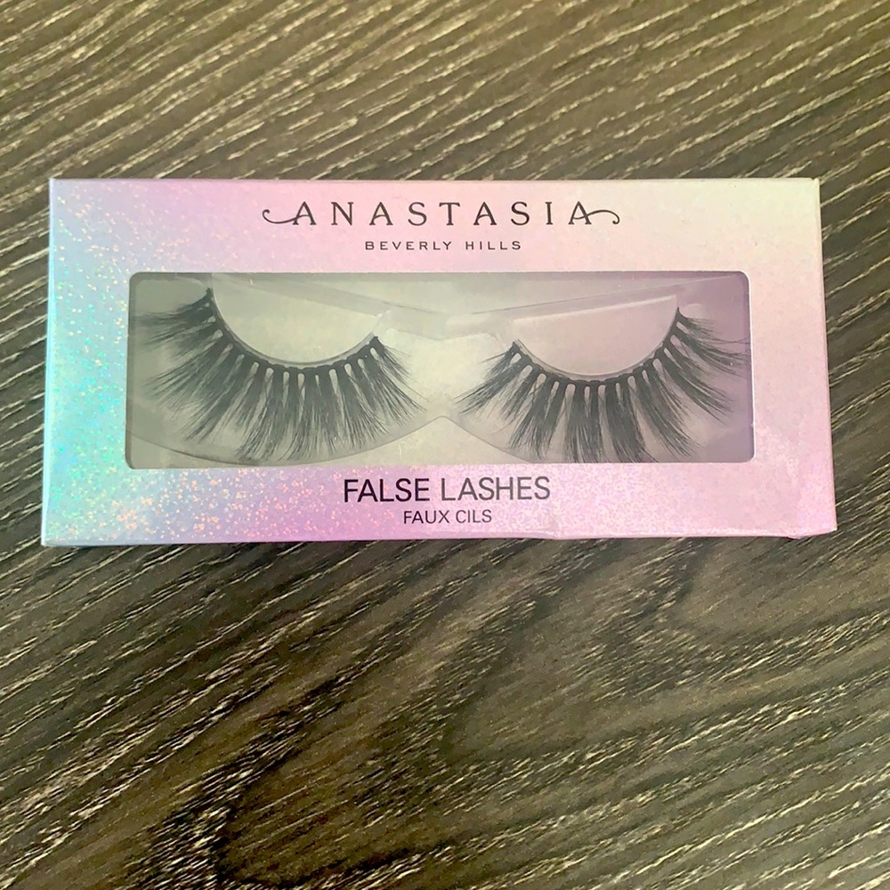Anastasia Beverly Hills Lengthy False Lashes